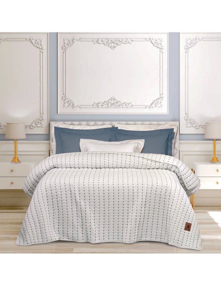 Greenwich Polo Club Essential Seri King Yatak Örtüsü 3464 - Beyaz Renk, %100 Mikrofiber, Monokrom Nakışlı, 230x250 cm